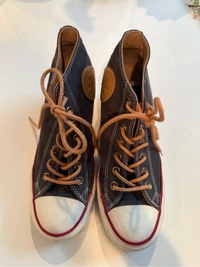 Converse Chuck Taylor All Star Hidden Wedge Heel Shoes size 8.5 Like New